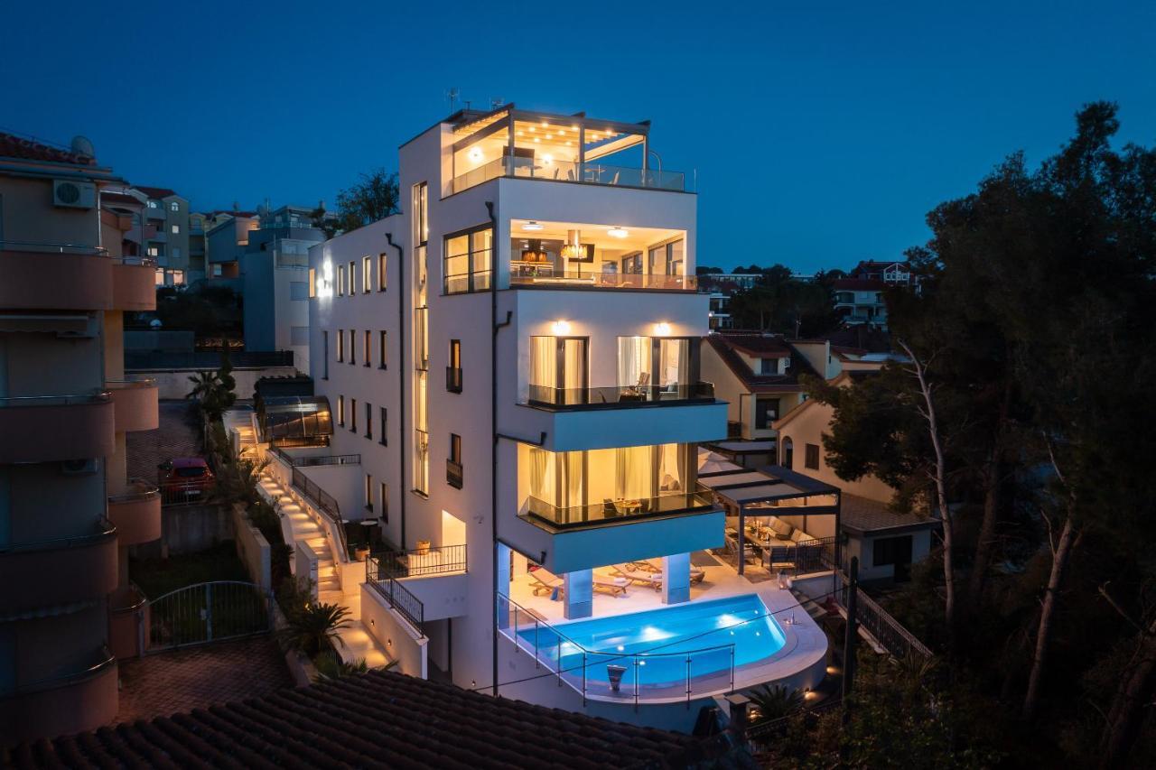 Beach Villa Valentina Трогир Екстериор снимка