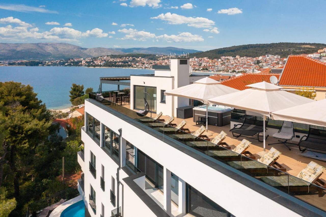 Beach Villa Valentina Трогир Екстериор снимка