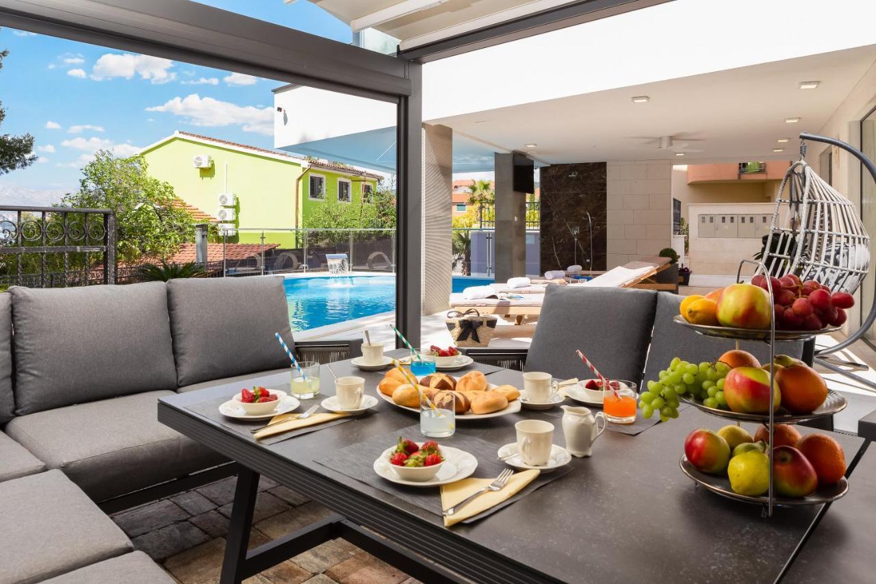 Beach Villa Valentina Трогир Екстериор снимка