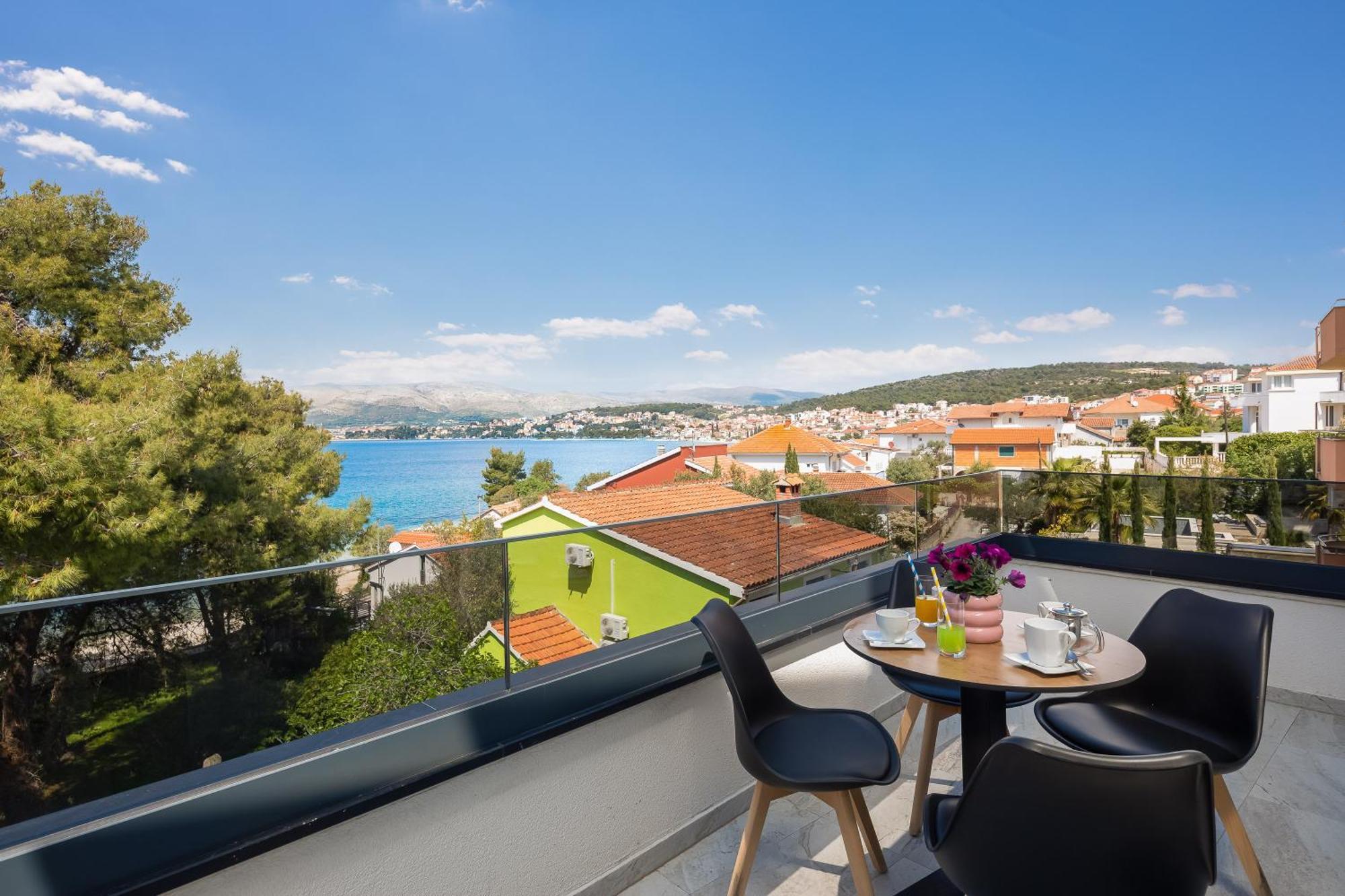 Beach Villa Valentina Трогир Стая снимка